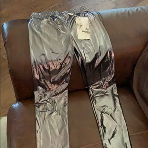 chrome metallic leggings